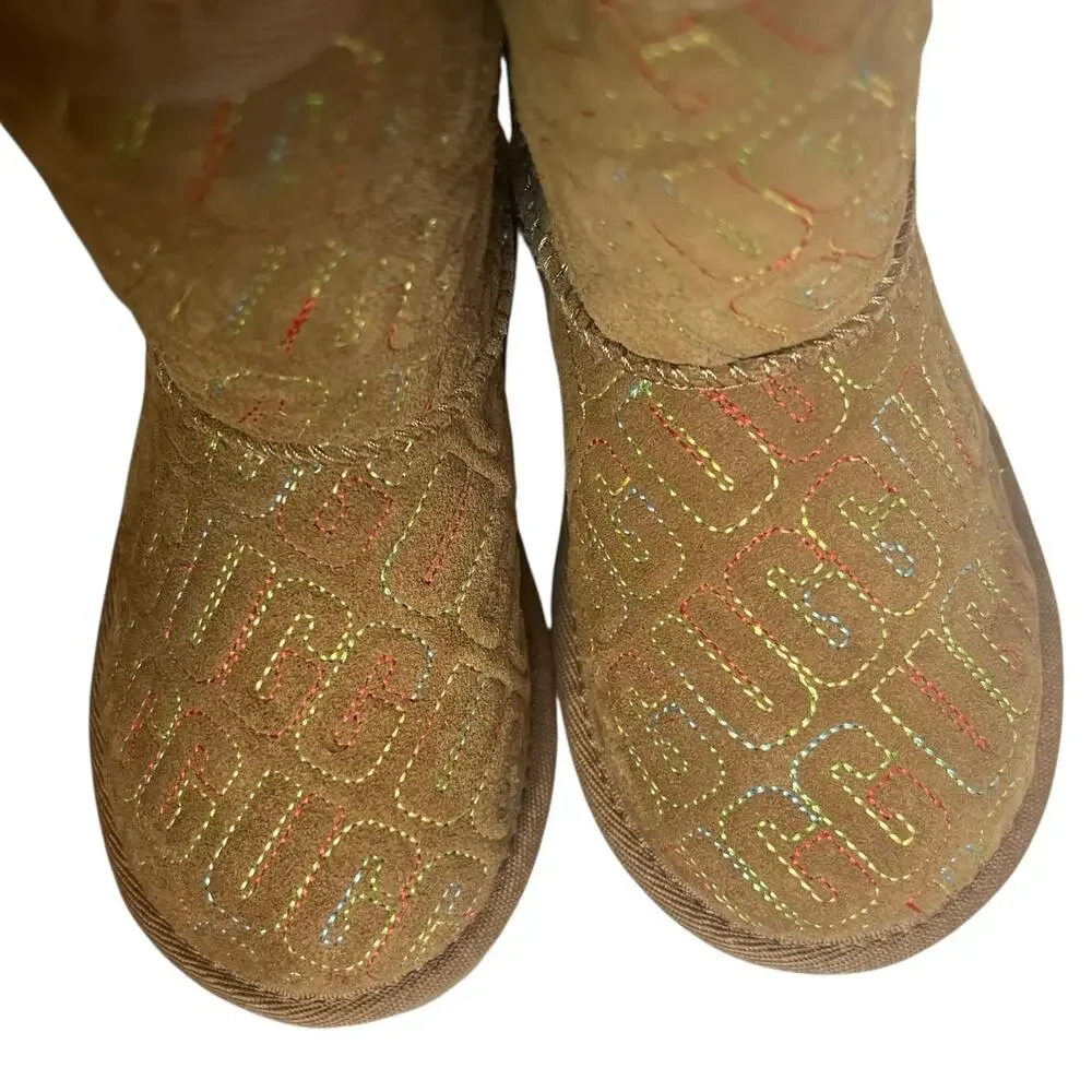 UGG Classic II Graphic Stitch Logo Brown Winter Boots  Toddler Size 9